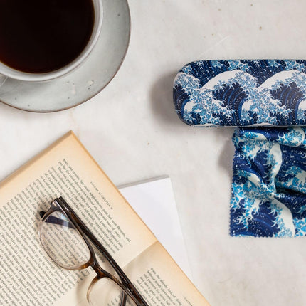 Hard Shell Glasses Case - The Great Wave by Katsushika Hokusai - Luxury Reading Accessory